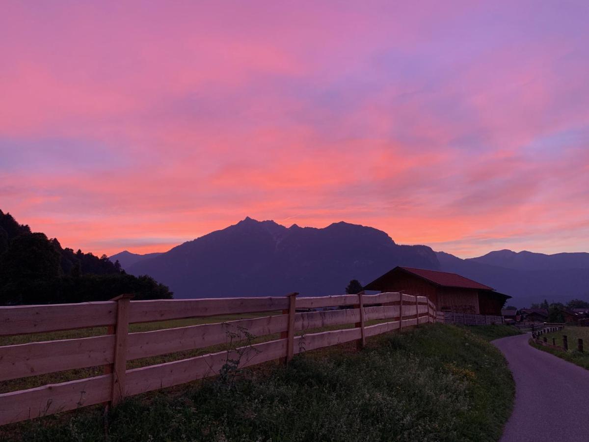 Apartment Zum Geniessen Garmisch-Partenkirchen Dış mekan fotoğraf